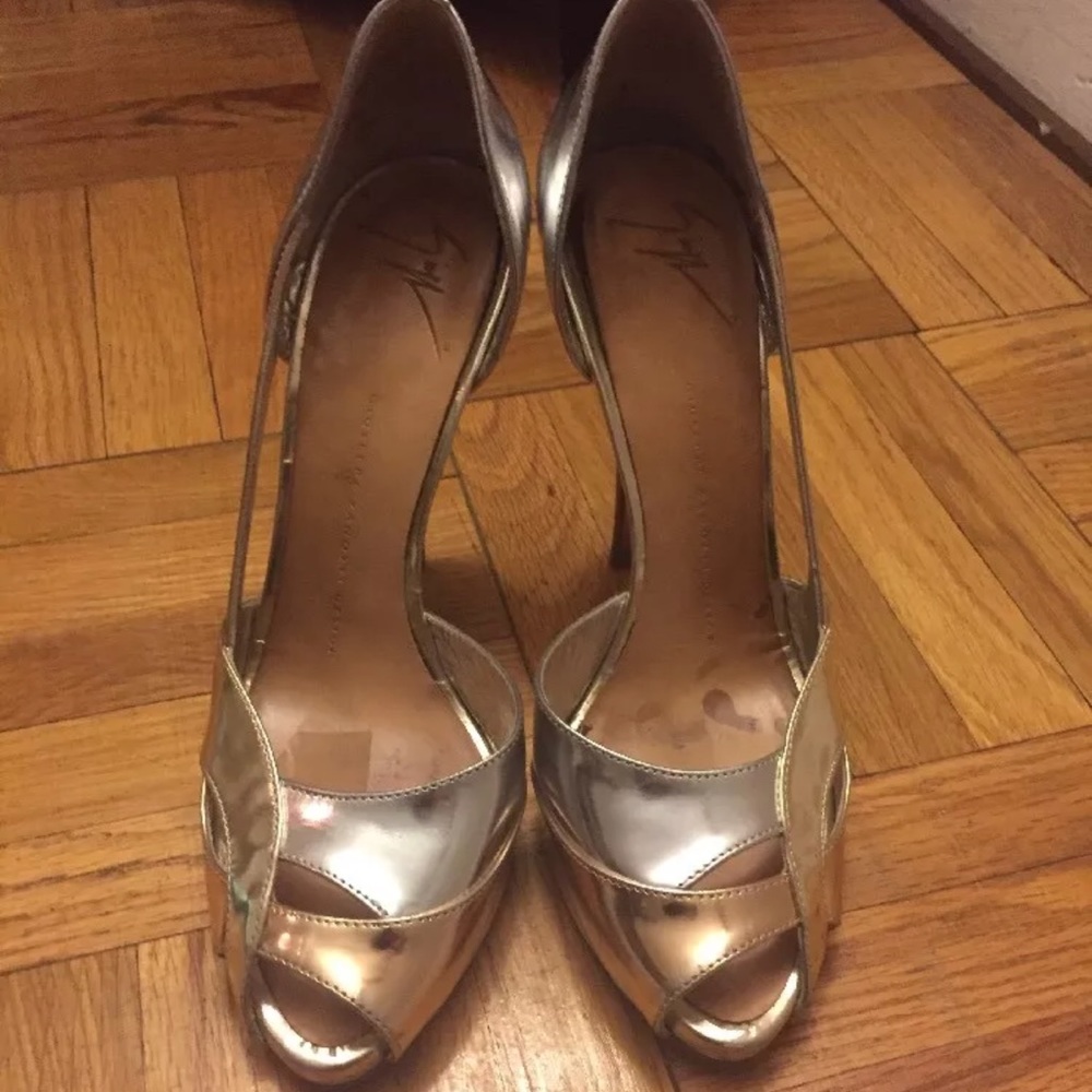 Giuseppe Zanotti peep toe heels size 38
